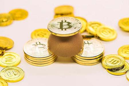 黄金走势图揭秘：年线走势分析